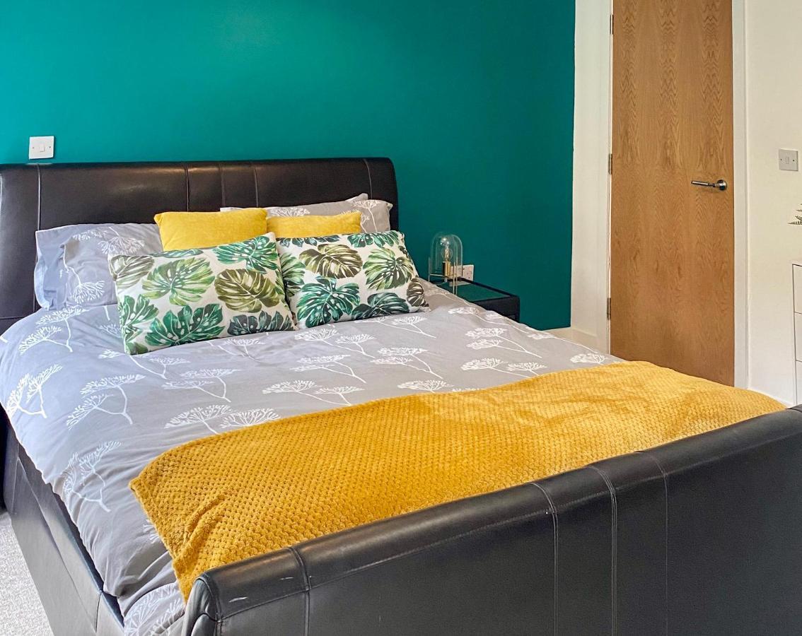 باث Beautiful, Contemporary 3 Bedroom Apartment المظهر الخارجي الصورة